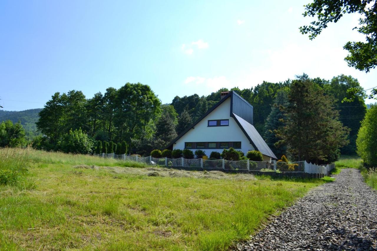 Retro Domek - Domek Z Ogrodem W Gorach Villa Sulkowice  Exterior photo